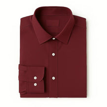 Camisa masculina Oxford vinho manga longa, com gola colarinho, bolso no peito e botões frontais brancos, estilo casual e elegante.