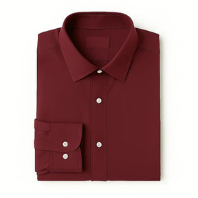 Camisa masculina Oxford vinho manga longa, com gola colarinho, bolso no peito e botões frontais brancos, estilo casual e elegante.