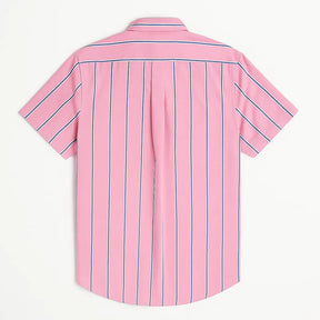 camisa social masculina slim fit oxford rosa com listras em algodão, manga curta, gola estruturada e caimento elegante