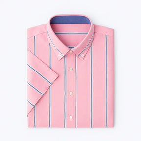 camisa social masculina slim fit oxford rosa com listras em algodão, manga curta, gola estruturada e caimento elegante