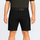 Bermuda tática masculina quick dry bege, com bolsos múltiplos e tecido resistente à água.