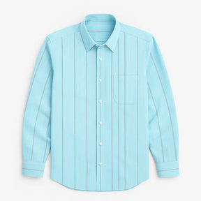 Camisa masculina Oxford celeste de manga longa em algodão, com listras finas e acabamento sofisticado.