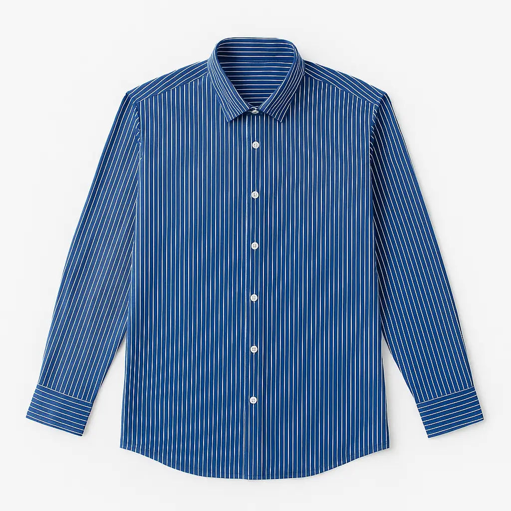 camisa social masculina slim fit azul com listras brancas em algodão, manga longa, gola estruturada e botões claros