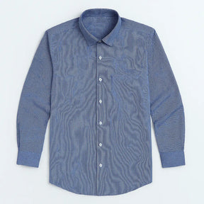 camisa social masculina slim fit listrada em algodão preto e branco, manga longa, dobrada com gola estruturada