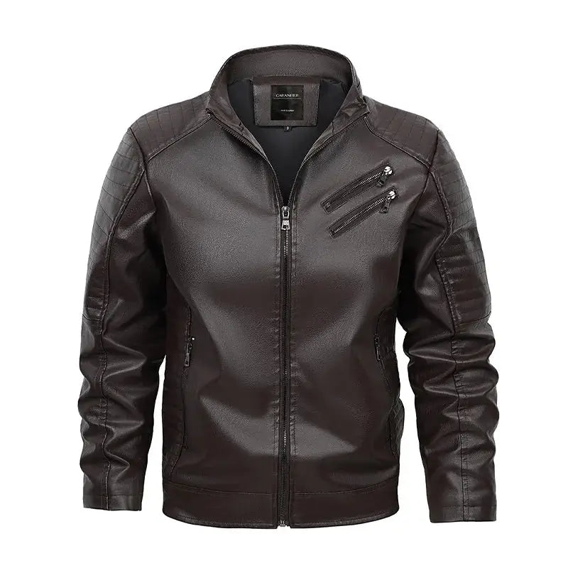 jaqueta masculina estilo couro biker com detalhes matelassê nos ombros