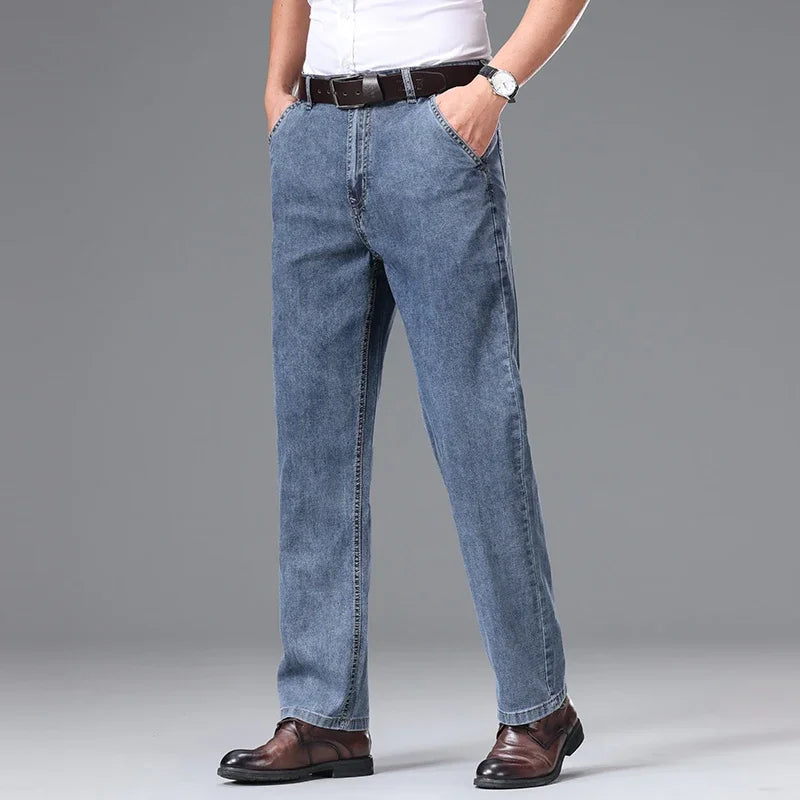Calça Jeans Masculina Slim Vintage em Denim Leve