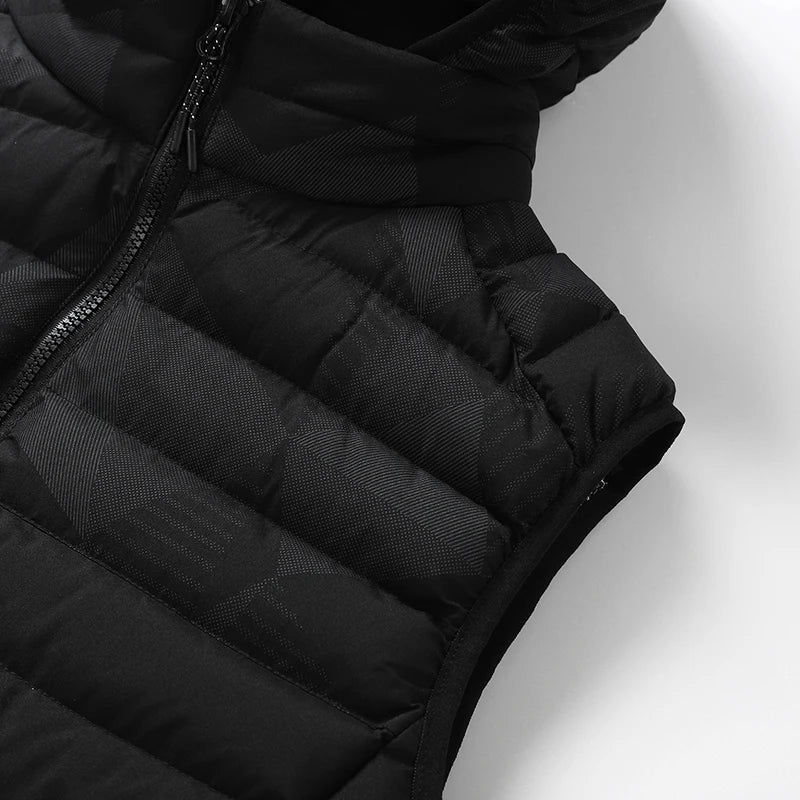 Colete masculino acolchoado preto com capuz removível e zíper frontal ideal para inverno e uso casual
