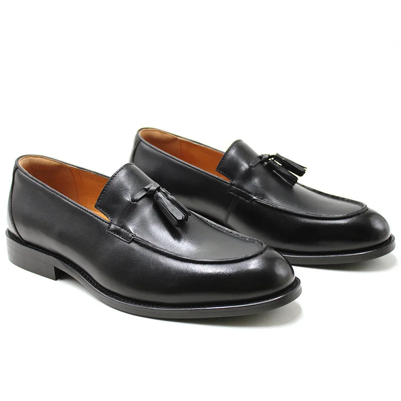 Sapato Masculino Loafer Em Couro Legítimo Com Detalhe Metálico Elegante