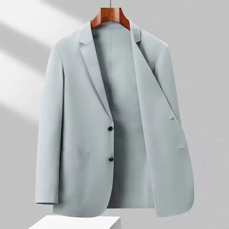 Blazer masculino leve e elegante com tecido respirável e acabamento minimalista para dias quentes