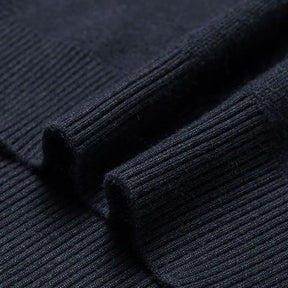 Suéter Masculin Tricô Listrado Gola Alta