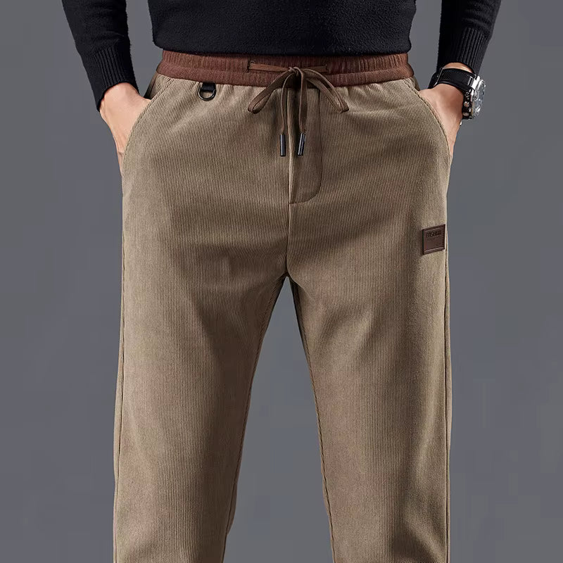 Calça masculina de veludo cotelê com cintura elástica e cordão ajustável, modelo reto para outono e inverno