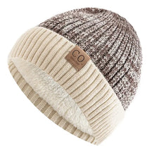 Gorro Térmico Aspen em tricô premium com forro interno em pelúcia para dias frios