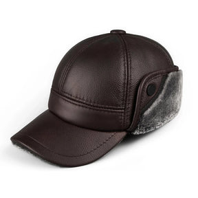 Boné masculino térmico marrom em couro legítimo com proteção auricular felpuda para inverno e frio intenso.