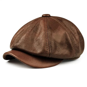Boina masculina marrom em couro legítimo estilo retrô vintage octogonal com aba curva estruturada.