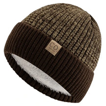 Gorro Térmico Aspen em tricô premium com forro interno em pelúcia para dias frios