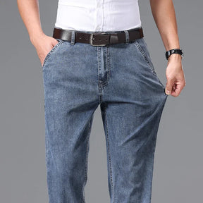 Calça Jeans Masculina Slim Vintage em Denim Leve