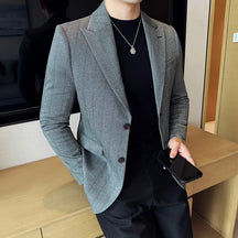Blazer masculino social slim fit cinza com padronagem sofisticada estilo britânico e caimento elegante