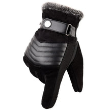 Luva masculina térmica preta com interior felpudo, ajuste em botão e função touchscreen para inverno e moto.