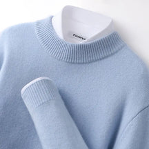 Suéter masculino em cashmere com gola alta e textura macia elegante para inverno sofisticado