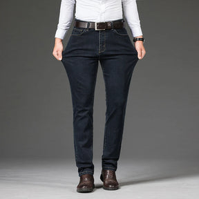 Calça Jeans Masculina Reta Clássica em Denim Confortável