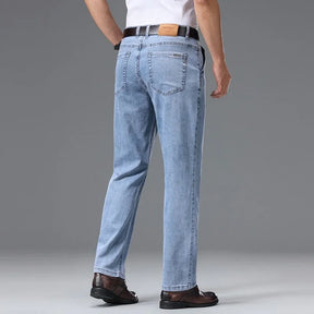 Calça Jeans Masculina Slim Vintage em Denim Leve