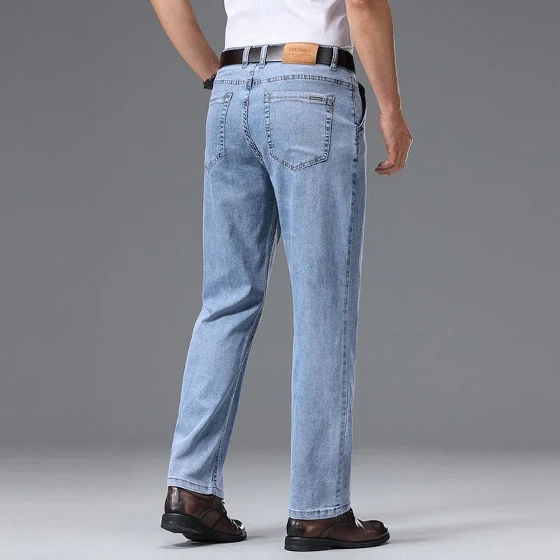 Calça Jeans Masculina Slim Vintage em Denim Leve