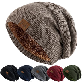 Gorro Térmico Montana bege taupe em tricô premium com forro interno quente e design slouchy moderno.