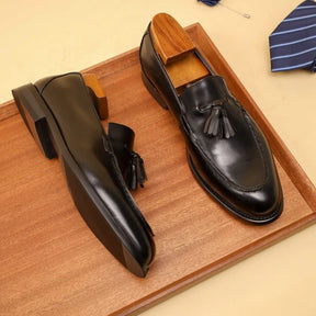 Sapato Masculino Loafer Em Couro Legítimo Com Detalhe Metálico Elegante