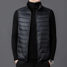 colete masculino puffer leve com design minimalista e gola alta ideal para meia estação e looks elegantes