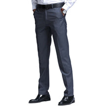 Calça Social Masculina Slim em Tecido Leve que Não Amassa