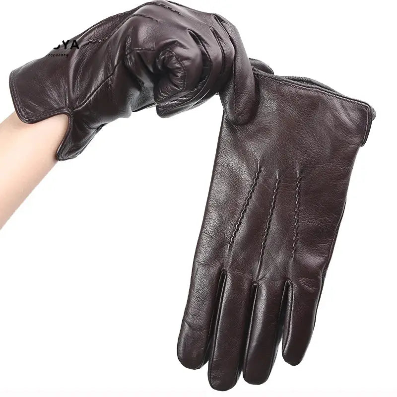 Luva Masculina Verona marrom escuro em couro premium com acabamento elegante e proteção térmica para dias frios.