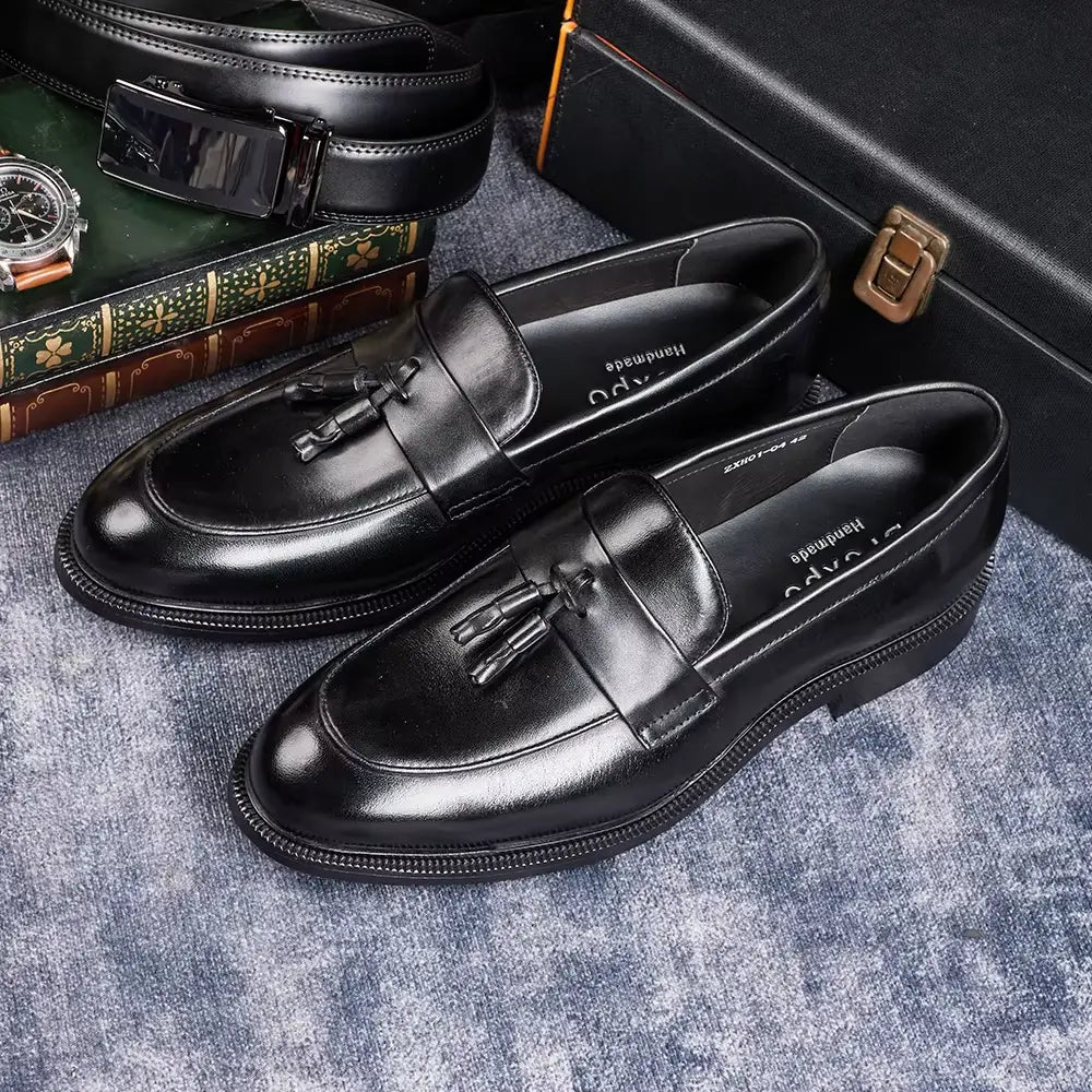Sapato Masculino Loafer Em Couro Com Tassel