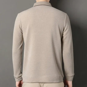 camisa polo masculina de tricot manga longa com tecido macio e elegante exibindo textura do knitwear