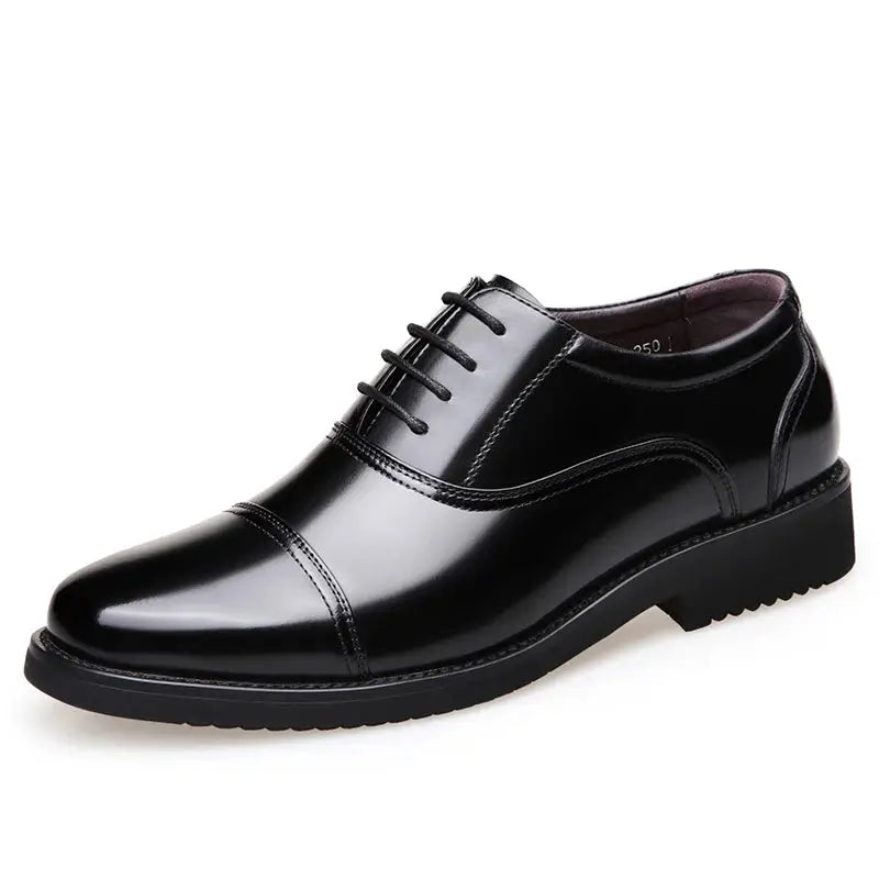 Sapato Social Masculino  Em Couro confortável, modelo social, ideal para uso diário e ocasiões especiais.