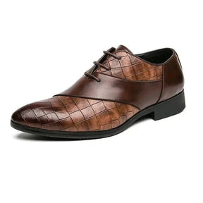 Sapato Social Masculino Oxford Em Couro, confortável modelo social, ideal para uso diário e ocasiões especiais.