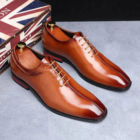 Sapato Social Masculino Oxford Em Couro confortável, modelo social, ideal para uso diário e ocasiões especiais.