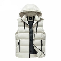 colete masculino acolchoado claro com capuz removível e bolsos com zíper ideal para inverno e uso casual