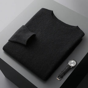 Suéter masculino em lã merino com gola careca e acabamento minimalista elegante para inverno