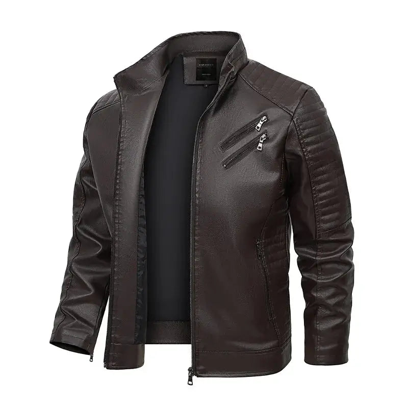 jaqueta masculina estilo couro biker com detalhes matelassê nos ombros