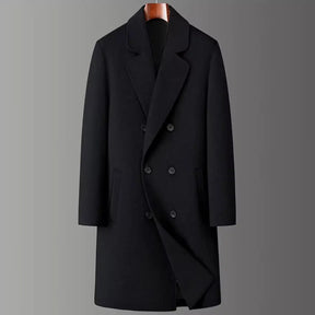 Sobretudo masculino preto de lã premium com abotoamento duplo e corte longo elegante