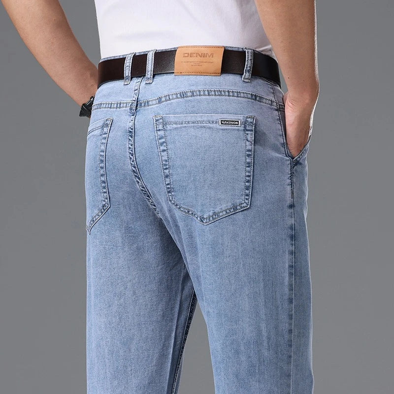 Calça Jeans Masculina Slim Vintage em Denim Leve