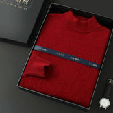 Suéter masculino gola alta em mink cashmere com textura felpada e acabamento premium para inverno