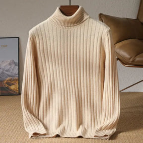 Suéter masculino gola alta em lã merino com textura canelada e visual elegante para inverno