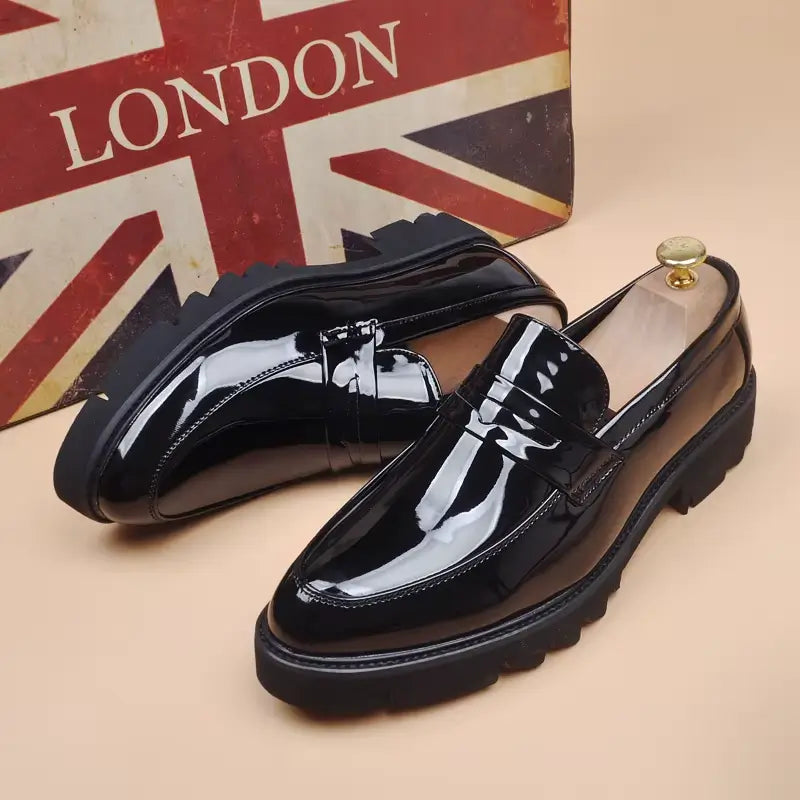Loafer Masculino Camden Em Couro Polido