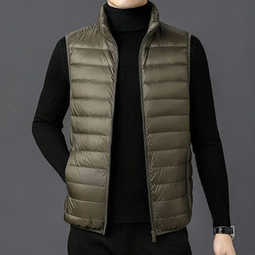 colete masculino puffer leve com design minimalista e gola alta ideal para meia estação e looks elegantes