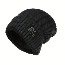 Gorro Térmico em tricô trabalhado com interior quente e confortável para o inverno.