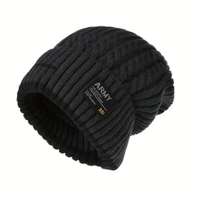 Gorro Térmico em tricô trabalhado com interior quente e confortável para o inverno.