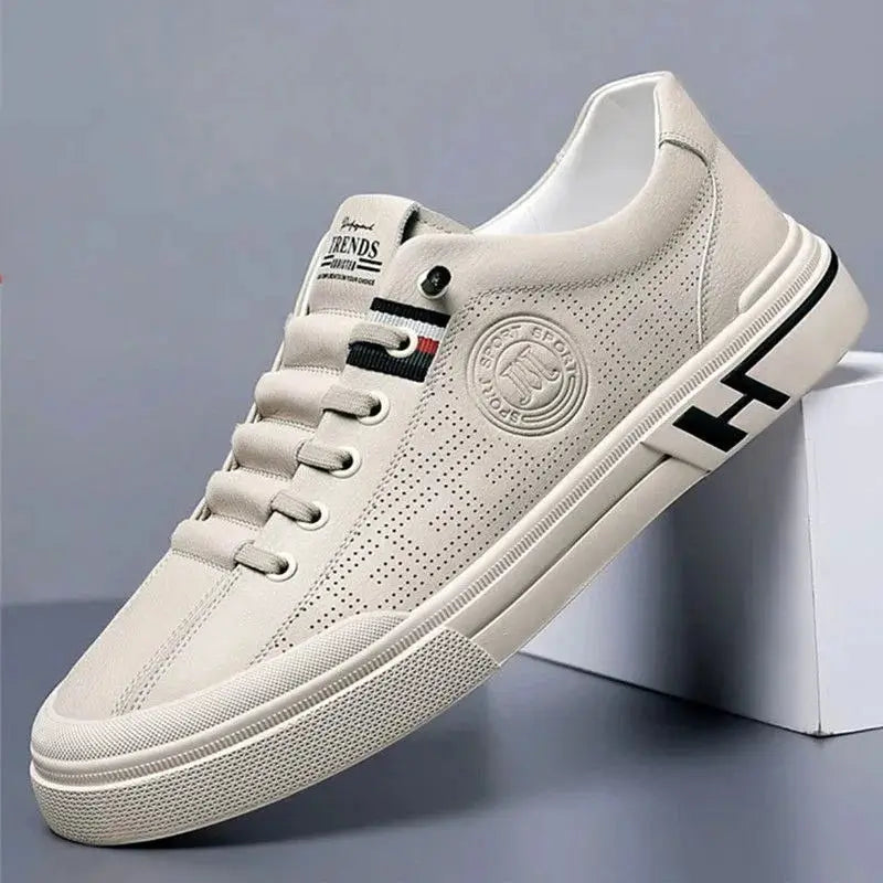 Tênis casual masculino bege, modelo casual, ideal para uso diário, confortável e respirável.