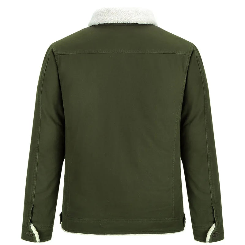 Jaqueta masculina sherpa premium verde militar forrada com gola térmica e design casual sofisticado
