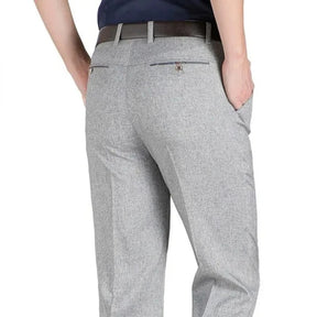 Calça masculina business com corte reto, tecido macio e visual elegante para uso diário e eventos sociais